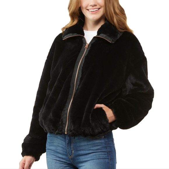 Lucky Brand Jackets & Blazers - Lucky Brand fur bomber jacket